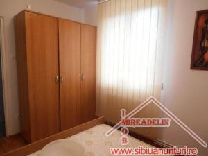 INCHIRIEZ APARTAMENT 2 CAMERE,  in ZONA RAHOVA