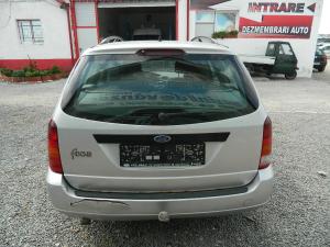 Dezmembrez Ford Focus - 2000
