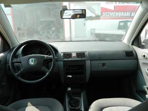 Dezmembrez Skoda Fabia - 2002