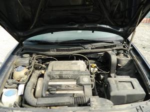 Dezmembrez Volkswagen Golf 4 - 2001