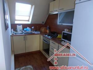 INCHIRIEZ APARTAMENT 3 CAMERE,   STRAND II