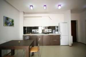 Inchiriez apartament modern Constanta,  Mamaia 2013