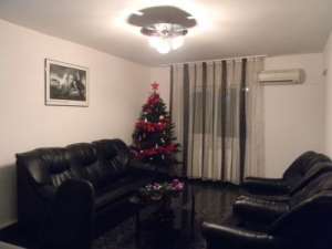 Buftea, Centru, apartament 3 camere, 45000 euro