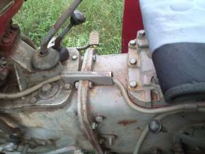 Massey Ferguson Model 135 motor perkins