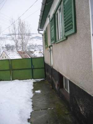 Casa de vanzare la Slimnic� 13 km de orasul Sibiu