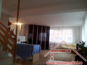VAND VILA 4 CAMERE,   P+2E ALEA CISNADIEI