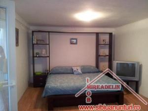 VAND VILA 4 CAMERE,   P+2E ALEA CISNADIEI