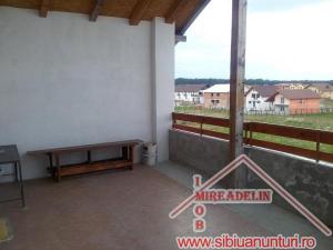 VAND VILA 4 CAMERE,   P+2E ALEA CISNADIEI