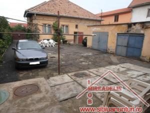 VAND URGENT CASA S+P,   STRADA PALTINUL