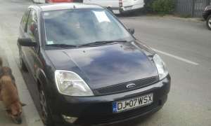 Vand Ford Fiesta ,  an fabricatie 2002,  motor 1300 c/c,  ABS , Clima,  km: 64 344,  Euro 4,  Benzin