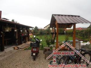 VAND VILA IN DUPLEX  6 CAMERE,    S+ P+E+M  C. VETERANILOR