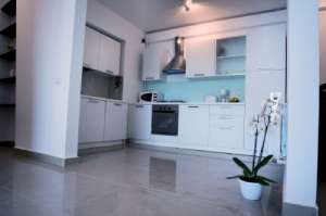 Inchiriez la super oferta 449 euro,  apartament 3 camere in Mamaia