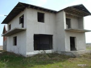 VILA IN BALOTESTI