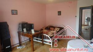 INCHIRIEZ APARTAMENT 2 CAMERE,   STR HATEGULUI