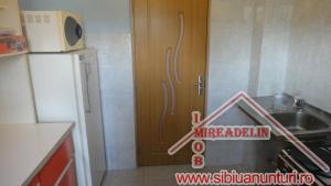 INCHIRIEZ APARTAMENT 2 CAMERE,   STR HATEGULUI