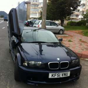 DEZMEMBREZ BMW E46 320ci 2001