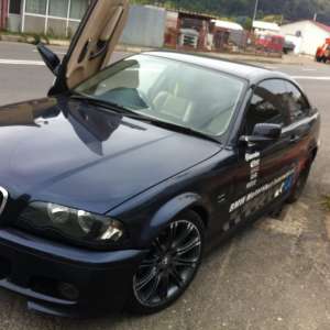 DEZMEMBREZ BMW E46 320ci 2001