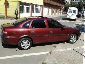 vand urgent opel vectra in stare foarte buna cu toate actele la zii