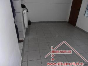 INCHIRIEZ SPATIU COMERCIAL,   32 mp,   STEFAN CEL MARE