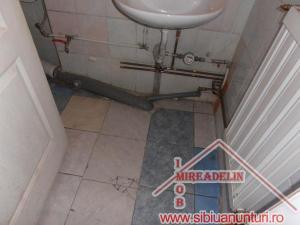 INCHIRIEZ SPATIU COMERCIAL,   32 mp,   STEFAN CEL MARE