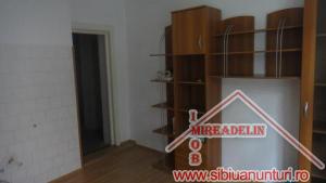 INCHIRIEZ APARTAMENT 3 CAMERE,  CALEA POPLACII