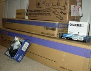 Buy: Korg Pa3X Pro Keyboard,  Yamaha Tyros 4 Keyboard,  Yamaha PSR-S910 Keyboard