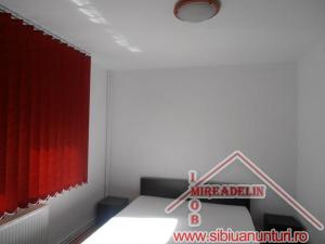 INCHIRIEZ APARTAMENT 2 CAMERE,  ZONA CIRESICA