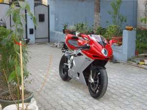 Vand  Motocicleta  Mv agusta f4 1000 (2010)