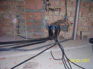 ELECTRICIAN PROFESIONIST