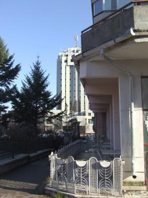 INCHIRIEZ  BAR,        DEVA,       ULTRACENTRAL
