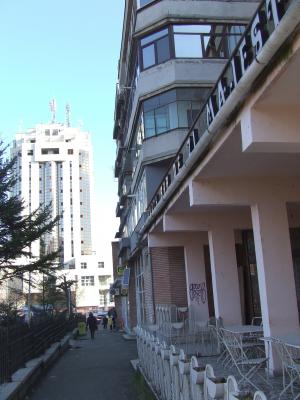 INCHIRIEZ  BAR,        DEVA,       ULTRACENTRAL