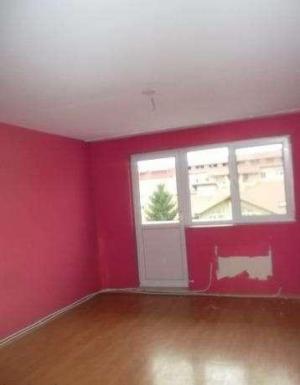 Apartament 2 camere,    finisat,    central