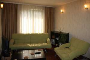 46.900 Eur,  Ale. Barajul Rovinari - Titan. Ap. cochet 3 cam