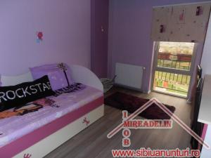 INCHIRIEZ APARTAMENT 3 CAMERE,  TURNISOR