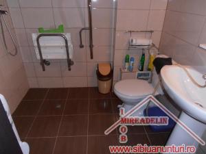 VAND APARTAMENT 3 CAMERE,  TURNISOR