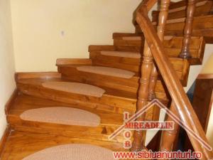 INCHIRIEZ CASA 3 CAMERE,   PIATA CLUJ