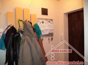 VAND APARTAMENT 3 CAMERE,   INTEREX
