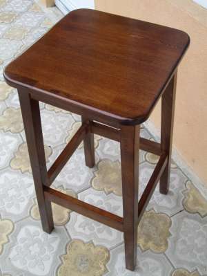 Scaun/taburet Inalt Lemn Masiv(fag) -- bar,  cafenea,  pub. Producator !