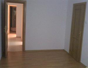 Apartament 4 camere Calea Mosilor