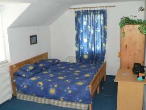 Vand vila (casa de vacanta) Arad - SUPER OFERTA !!!