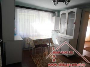 INCHIRIEZ CASA 2 CAMERE,   TURNISOR
