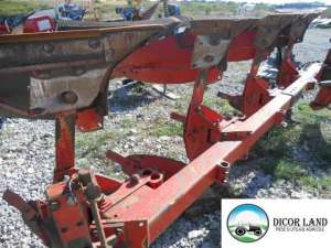 Vand plug cu 4 cormane reversibile Krone