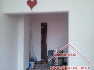 INCHIRIEZ SPATIU COMERCIAL 94 mp,   B-dul V.Milea