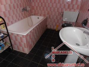 INCHIRIEZ CASA 4 CAMERE,   D+P,   SINGUR IN CURTE,   ZONA CALEA DUMBRAVII