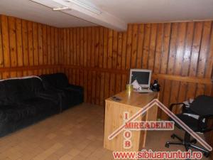 INCHIRIEZ CASA 4 CAMERE,   D+P,   SINGUR IN CURTE,   ZONA CALEA DUMBRAVII
