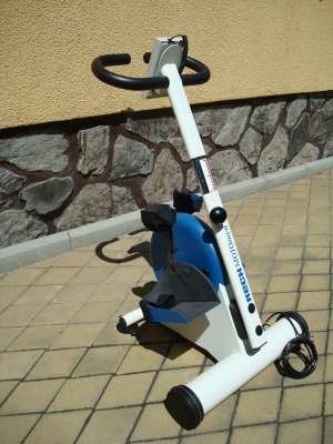 Bicicleta fizioterapie / gimnastica medicala / recuperare handicap - RECK MOTOmed Viva