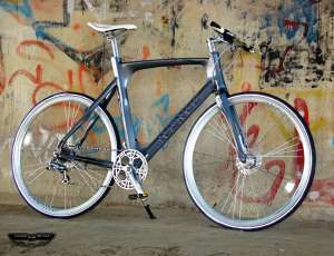 Bicicleta Avenue  Airbase XM 9 speed( city /trekking) roti 28�