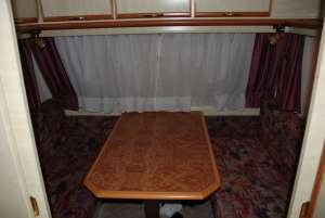 Vand rulota LMC 450 stare impecabila