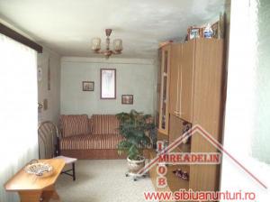 INCHIRIEZ APARTAMENT 2 CAMERE,   PIATA CLUJ