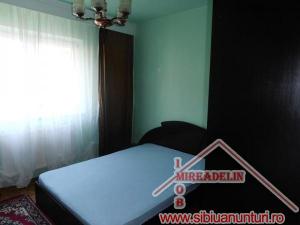 INCHIRIEZ APARTAMENT 4 CAMERE,  CALEA DUMBRAVII